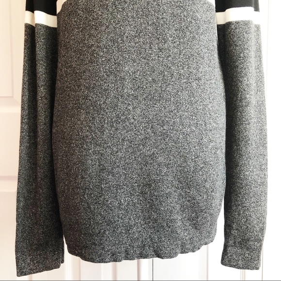 H&M Charcoal Gray Stripe Print 1/4 Zip Sweater Pullover Small - Picture 16 of 16